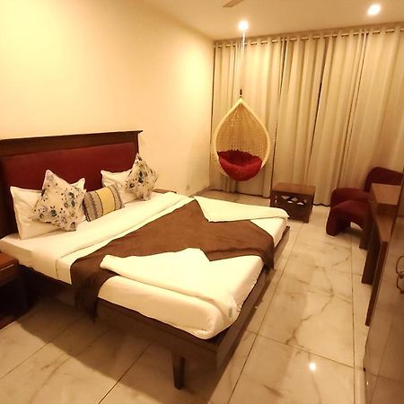Hotel Vrs Inns Chandīgarh Exteriér fotografie