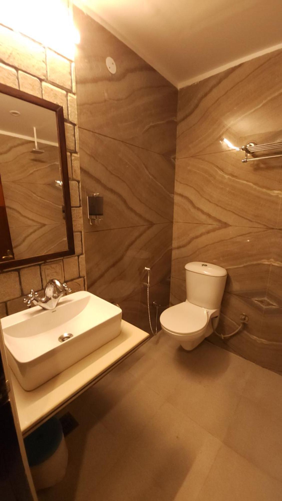 Hotel Vrs Inns Chandīgarh Exteriér fotografie