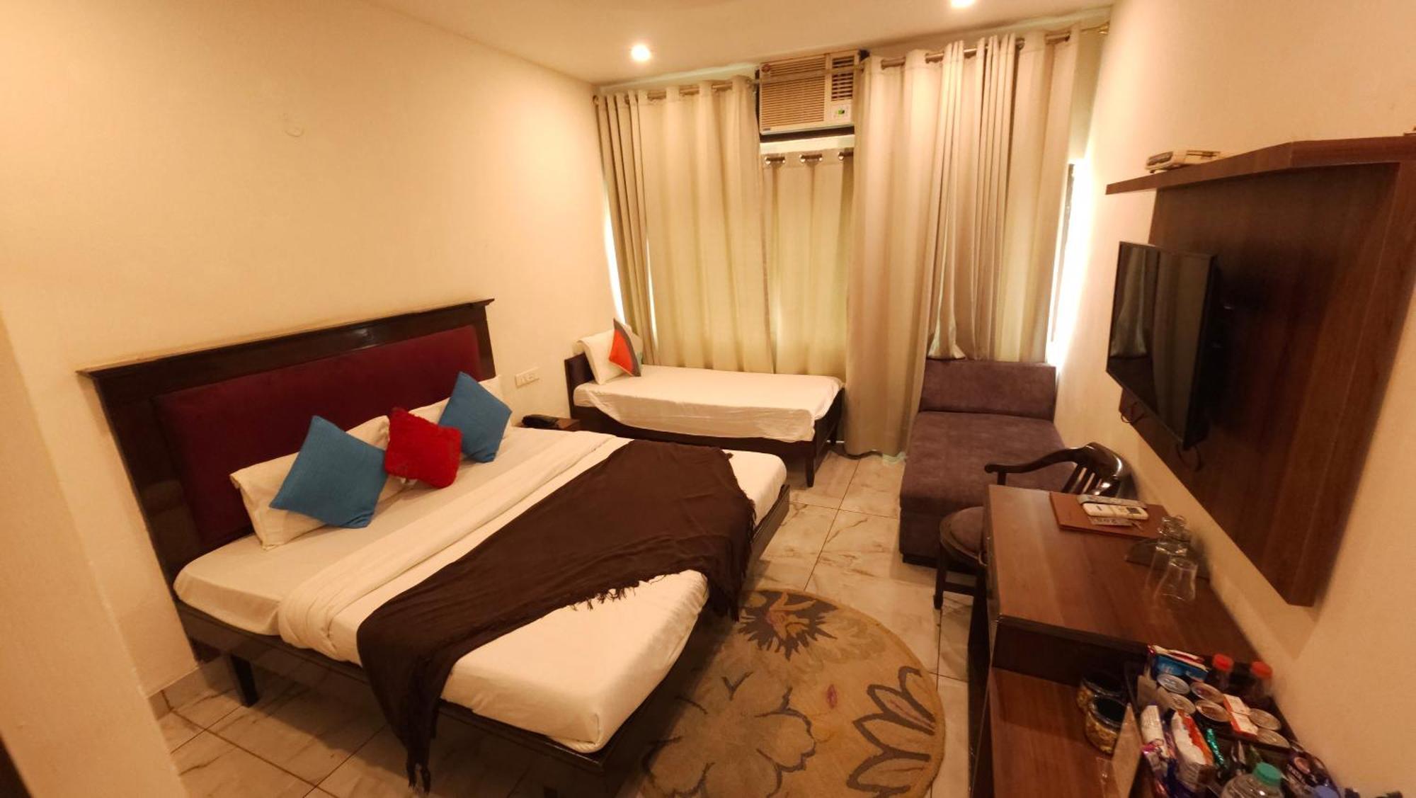 Hotel Vrs Inns Chandīgarh Exteriér fotografie